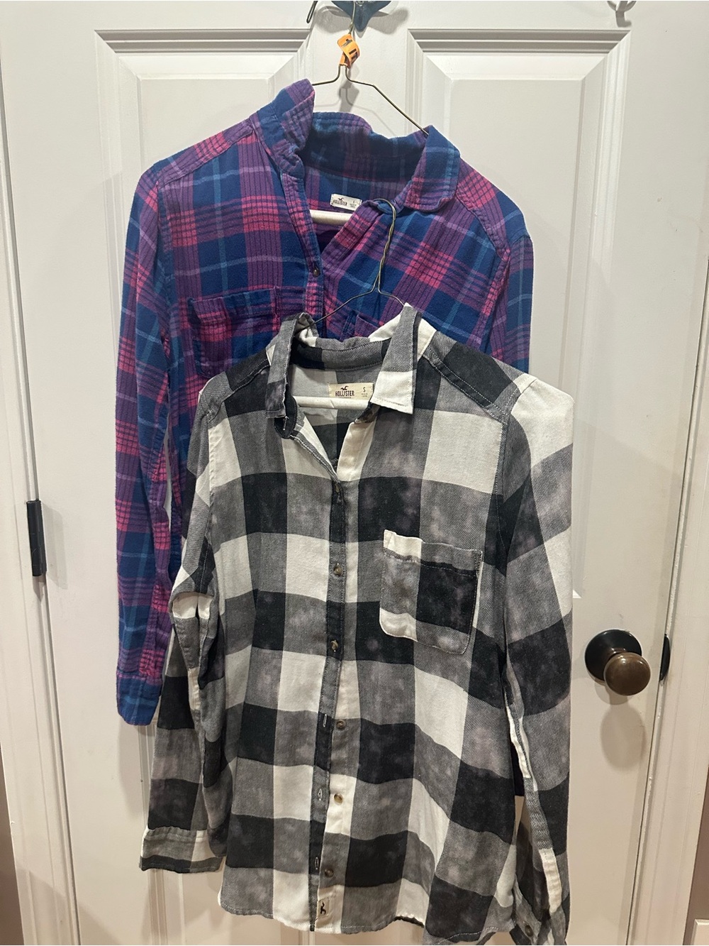 Hollister size small plaid button down shirts